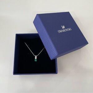 Swarovski Stilla Attract Trilogy Pendant Green